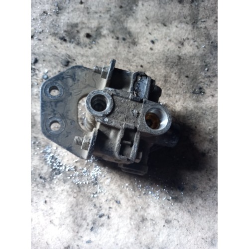 Кран ускорительный Mercedes (792)-4