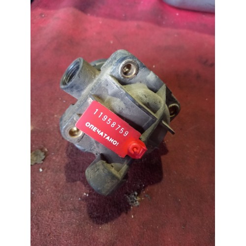 Кран ускорительный MAN/Mercedes (759)-1