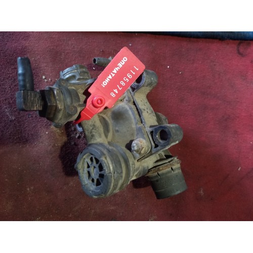 Клапан редукционный Mercedes пневматический (748)-2