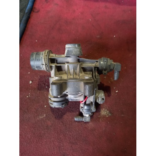 Клапан редукционный Mercedes пневматический (747)