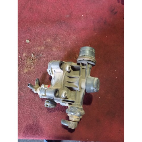 Клапан редукционный Mercedes пневматический (750)