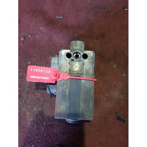 Клапан электромагнитный (соленоид) Mercedes (728)-1