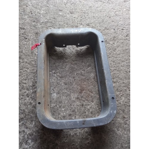 Накладка на инструментальный ящик Scania 5 R420 119157 (429)