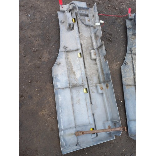 Продолжение кабины DAF 105 920032 RH (375)-2