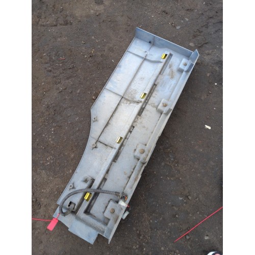 Продолжение кабины DAF 105 920032 LH дефект (374)-4