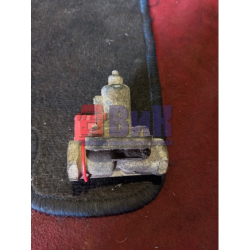 Клапан воздушный Volvo пневматический (186)