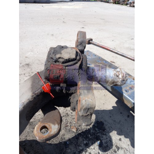 Балка передняя Renault Magnum DXI в сборе с цапфами d58 (897)-3