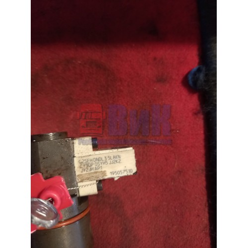 Форсунка топливная электрическая DAF 106 (075)-2