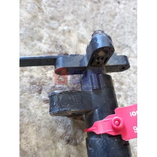 Кран уровня пола MAN TGX 025609 передний (436)-2