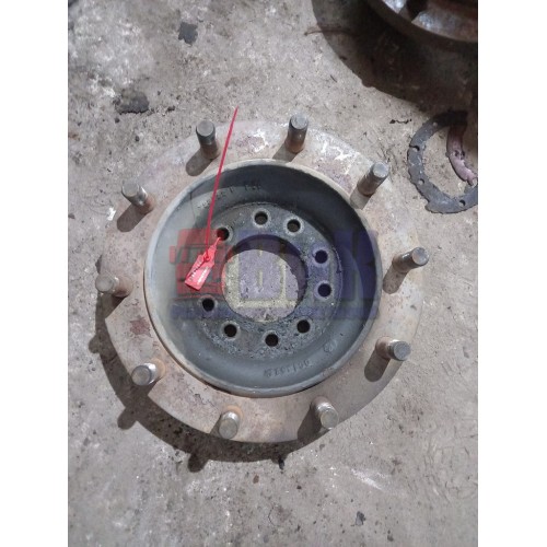 Фланец передней ступицы Renault (484)