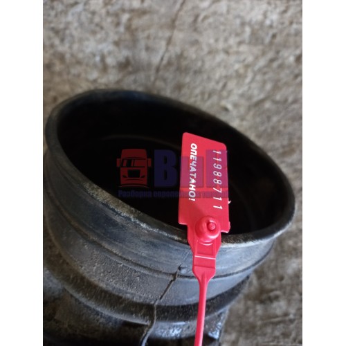 Патрубок воздушного фильтра DAF 105 900877 резиновый (711)-1