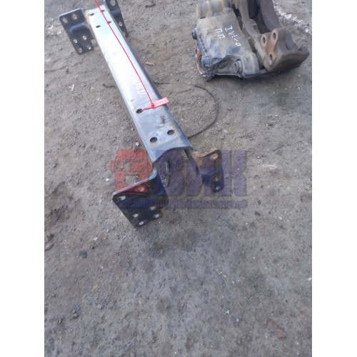 Траверса Iveco stralis 380872 передняя (820)-3