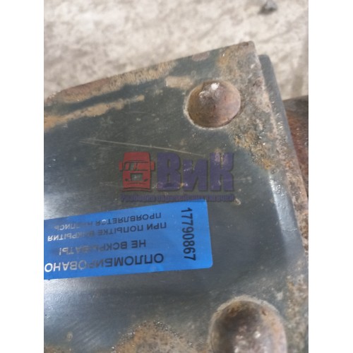 Проставка под стремянки задние DAF 105 920032 (867)-2