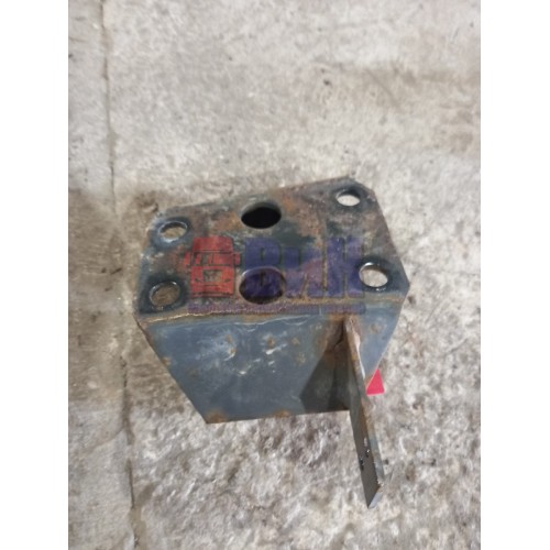 Кронштейн тяги стабилизатора DAF 105 920032 верхний LH (978)-1