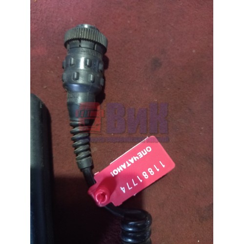 Пульт управления подвеской Renault (774)-2