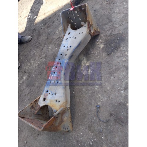 Траверса Scania R420 119157 центральная (895)-2