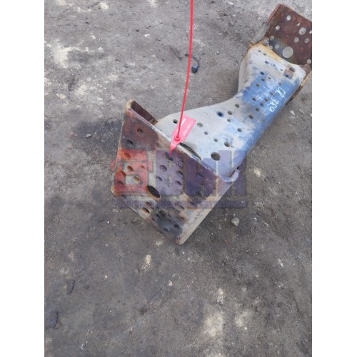 Траверса Scania R420 119157 центральная (895)-5