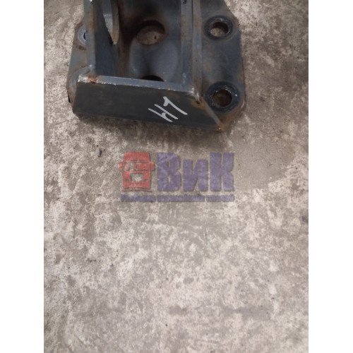 Кронштейн тяги заднего стабилизатора DAF 105 901890 RH (781)-1