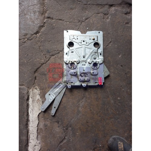 Механизм стеклоподъемника Volvo FH-12-13 RH (081)