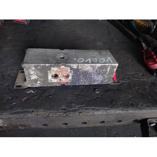 Кран уровня пола Volvo FH-12 (электровоздушный распределитель) без клапана (060)