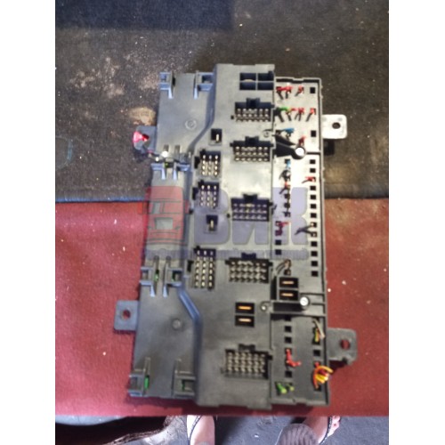 Блок предохранителей Volvo FH-12-13 (045)-3