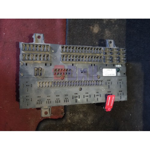 Блок предохранителей Volvo FH-12-13 (043)