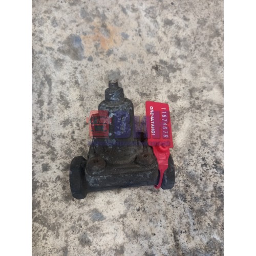 Клапан воздушный Volvo FM 657966 пневматический (679)