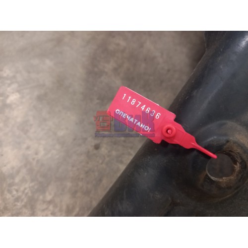 Подкрылок под кабину LH Volvo FM 657966 (636) -1