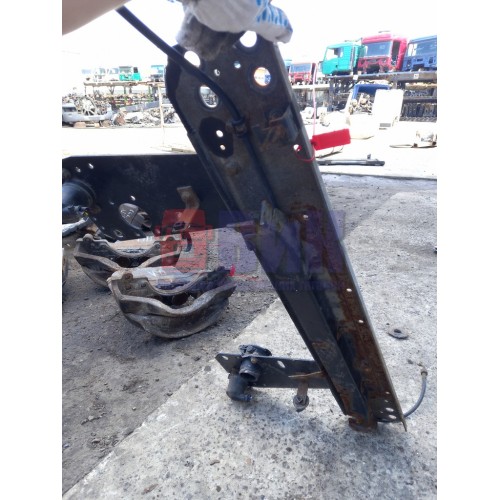 Часть кронштейна розеток DAF XF 105 460 897340 (211)-1