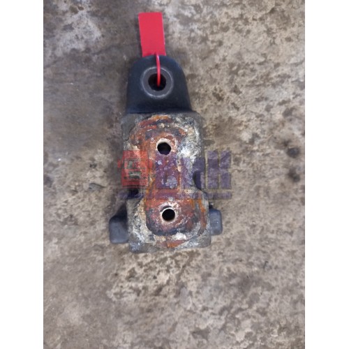 Кронштейн заднего отбойника моста Volvo FM 657966 (543)-2