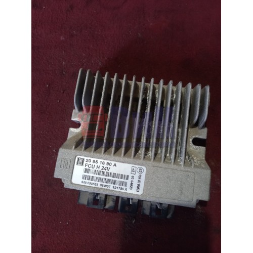 Блок управления светом Renault Magnum (455)