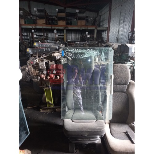 Стекло двери (основное) Renault Magnum DXI LH (451)