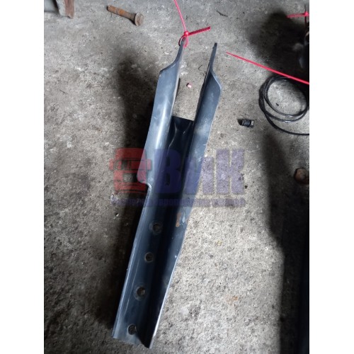 Кронштейн замка кабины Scania P340 626313 LH (699)