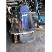 Стекло двери (основное) Volvo FH-12 RH (444)