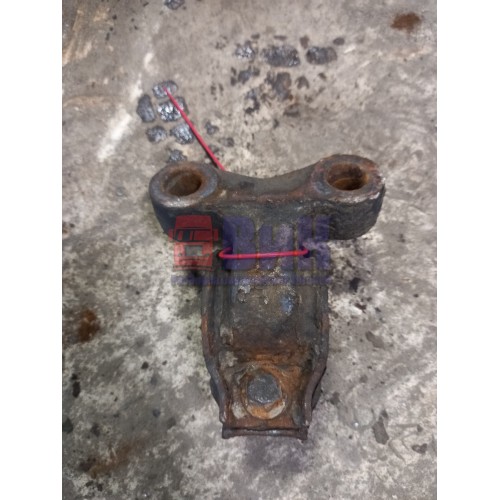 Кронштейн переднего стабилизатора DAF CF 85 620602 (429)-1