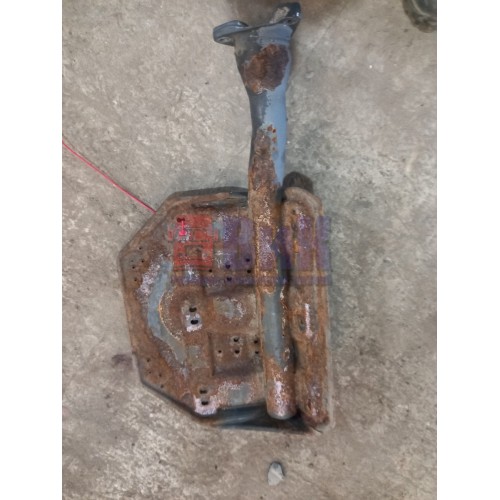 Кронштейн полукрыла Scania R440 248722 задний передний RH (373)-3