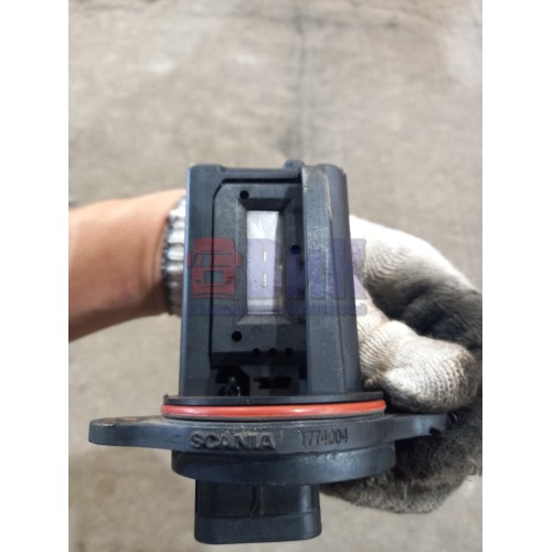 Датчик расхода воздуха Scania R440 248722 (воздушного фильтра) с деф. (947)-1