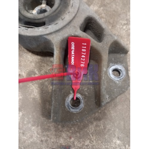 Кронштейн интеркулера Scania R440 248722 RH (276)-1