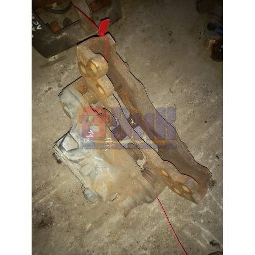 Суппорт Iveco KNORR передний LH (111)