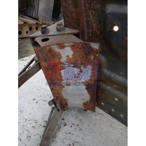 Ящик АКБ Iveco stralis в сборе (680)-9