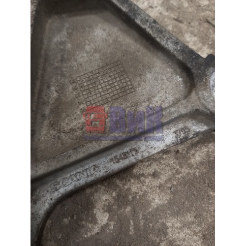 Кронштейн корпуса воздушного фильтра Scania R440 248722 (303)-2