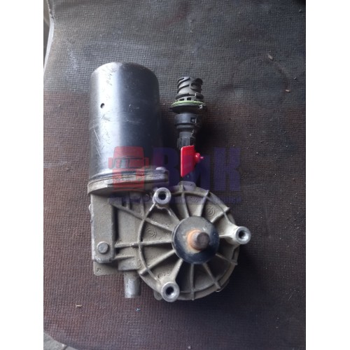 Моторчик стеклоочистителя Volvo FH-12-13 (974)