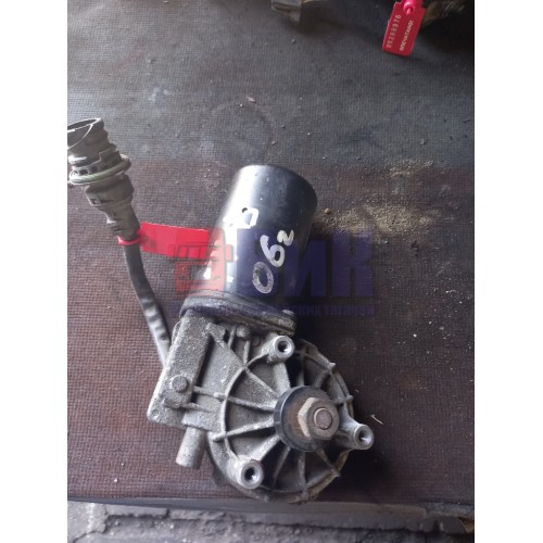 Моторчик стеклоочистителя Volvo FH-12-13 (975)