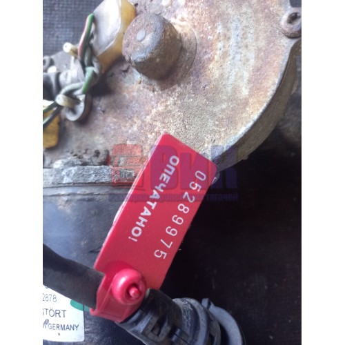 Моторчик стеклоочистителя Volvo FH-12-13 (975)-2