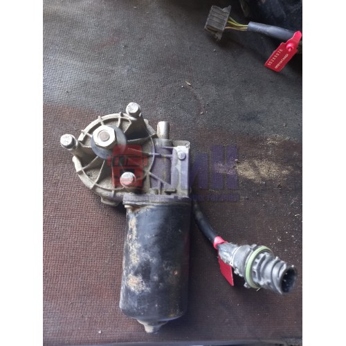 Моторчик стеклоочистителя Volvo FH-12-13 (964)