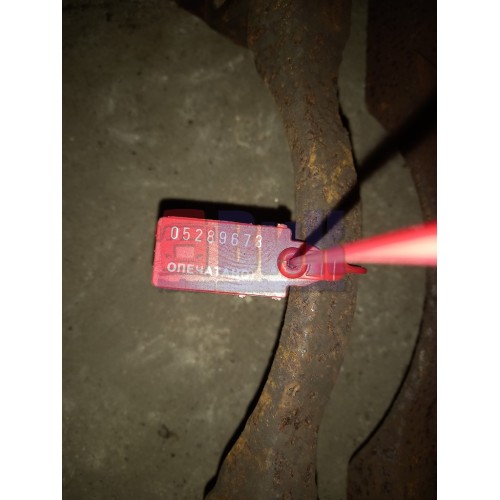 Скоба суппорта Iveco stralis (673)-2