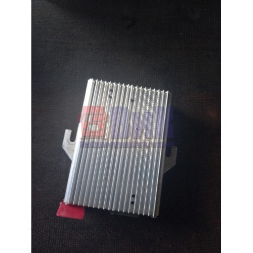 Преобразователь напряжения Renault Premium (950)