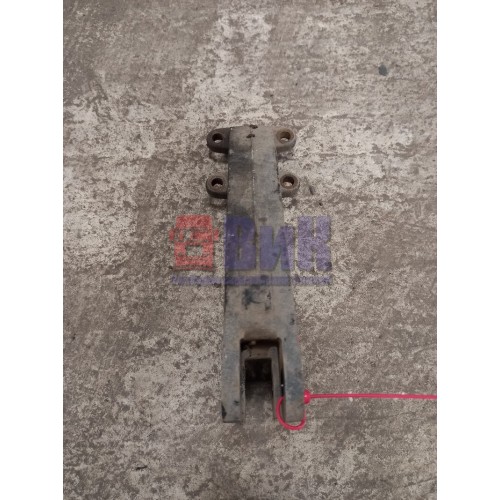 Кронштейн усилителя бампера MAN TGA 490369 RH (120)