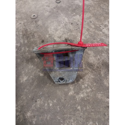 Подушка радиатора MAN TGA 490369 (100)-3