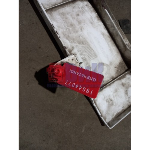 Накладка на подножку Scania 4 (середина) LH (077)-1